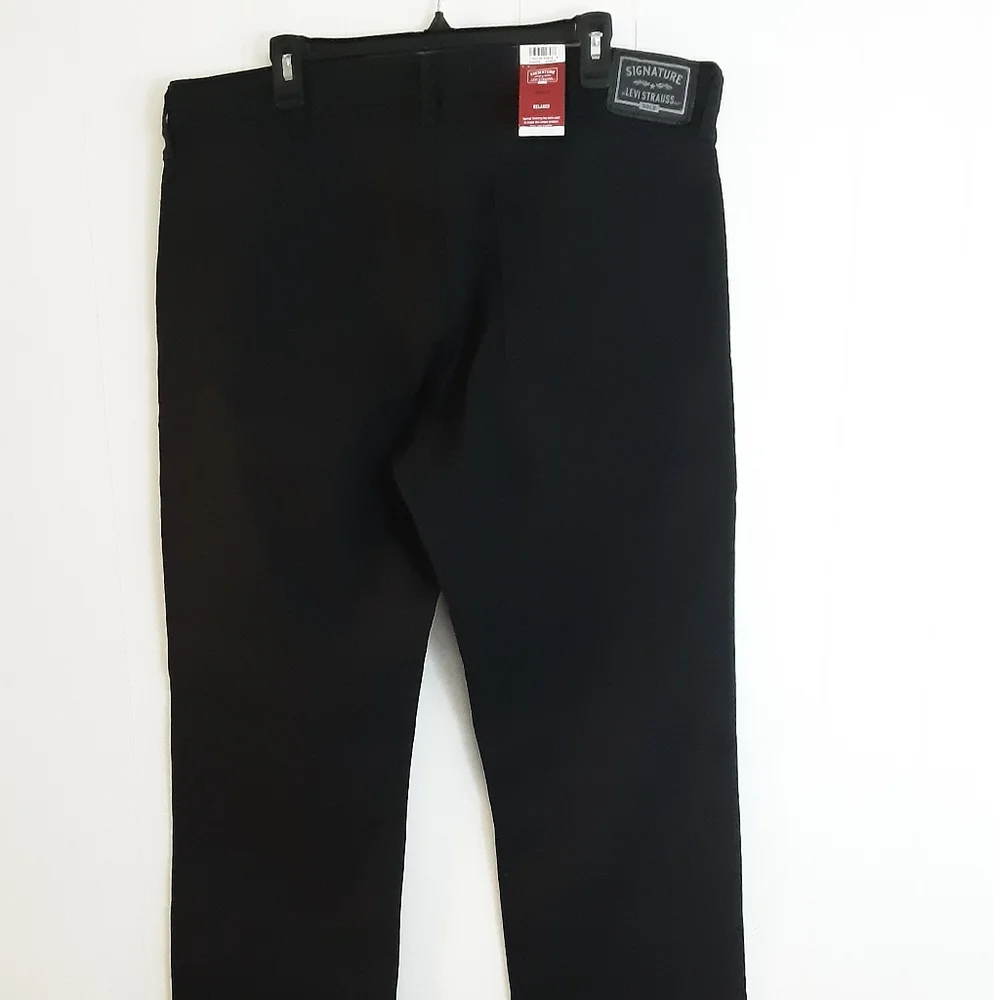 Levi's Signature Black Jeans - Picture 11 of 11